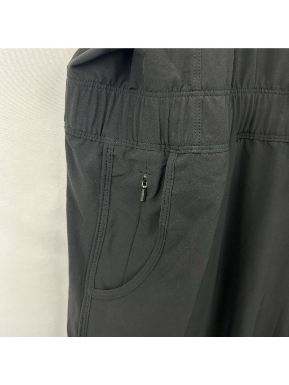 Patagonia Fleetwith Romper Jumpsuit Women’s XL Black Sleeveless Pockets Hiking - Picture 15 of 16